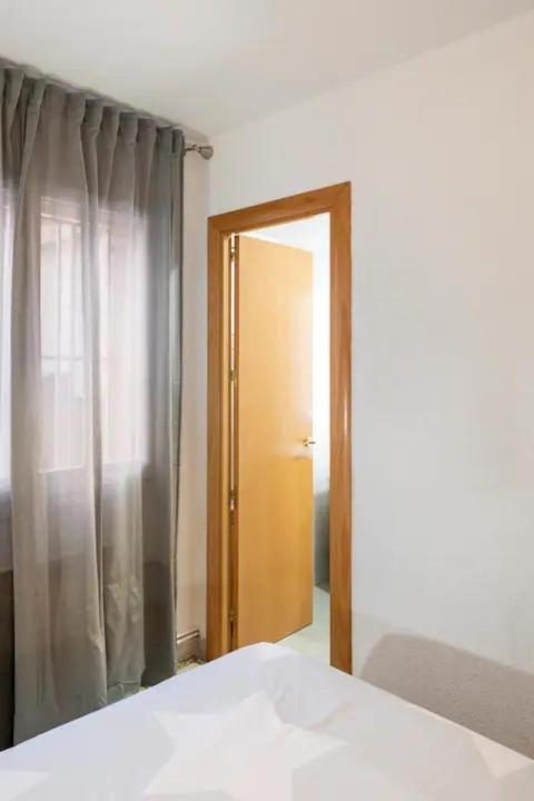 Sea Front Apart. 2 Pools / 1ª Linea. 2 Piscinas Apartment Segur de Calafell Exterior photo