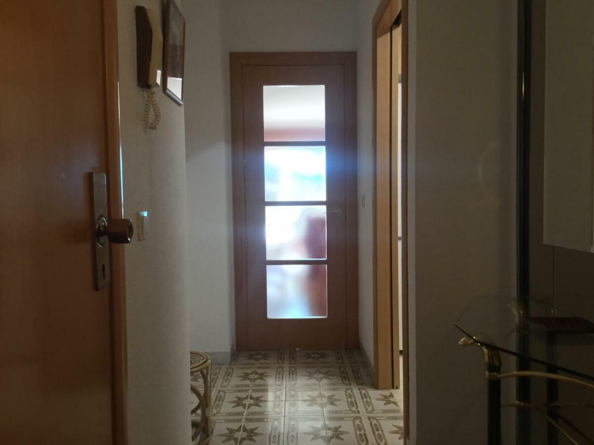 Sea Front Apart. 2 Pools / 1ª Linea. 2 Piscinas Apartment Segur de Calafell Exterior photo