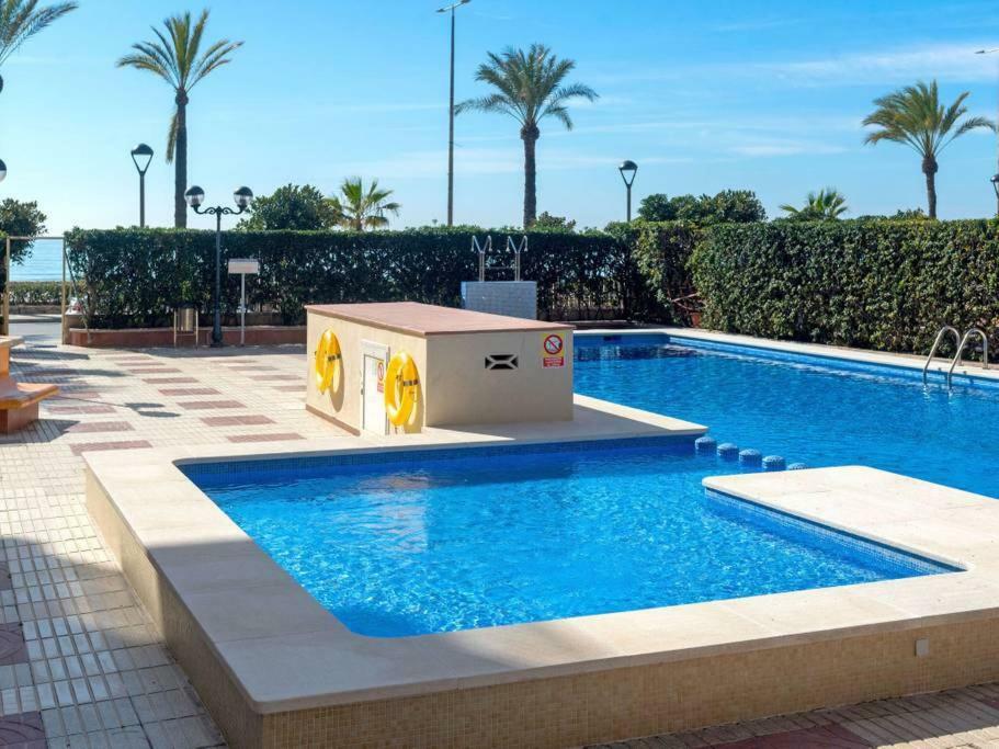 Sea Front Apart. 2 Pools / 1ª Linea. 2 Piscinas Apartment Segur de Calafell Exterior photo